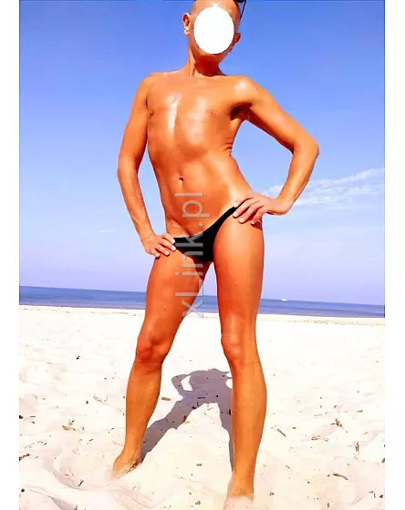 ELITE TOP MODEL