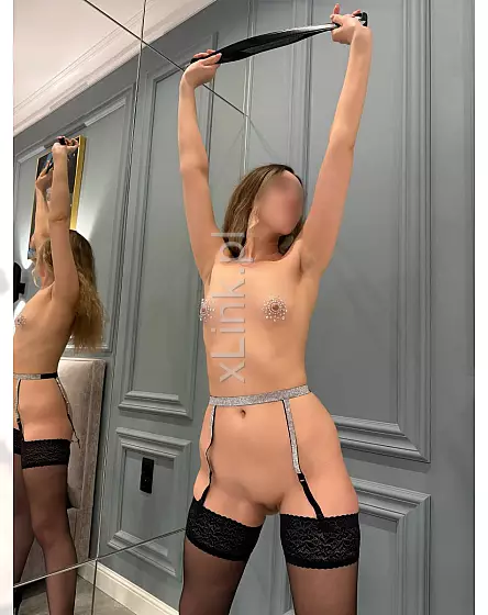 Mia Nuru