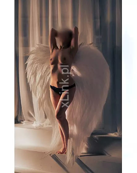 Ekscytujący Masaż z Asią