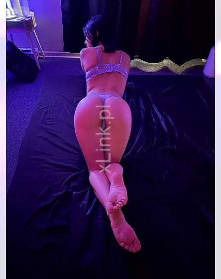 Luna erotic massage