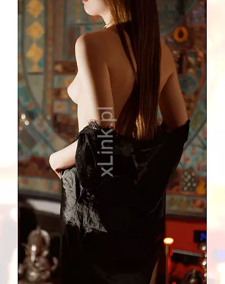 Kira -Blissful Massage