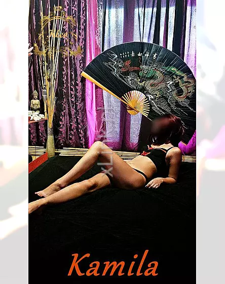 Kamila Tantra-NURU